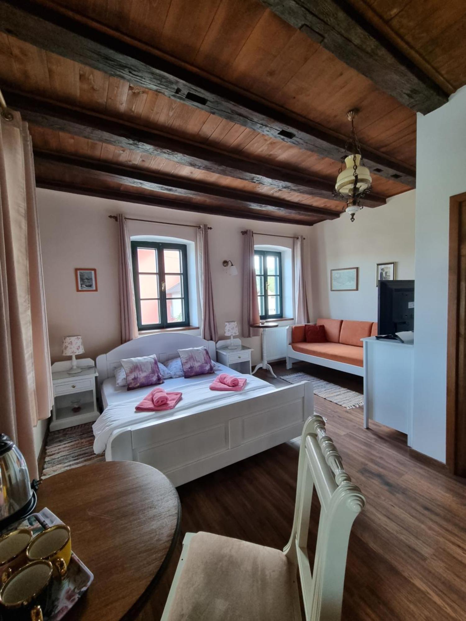 Taverna 1860 Rooms & Apartments Donja Zelina 客房 照片