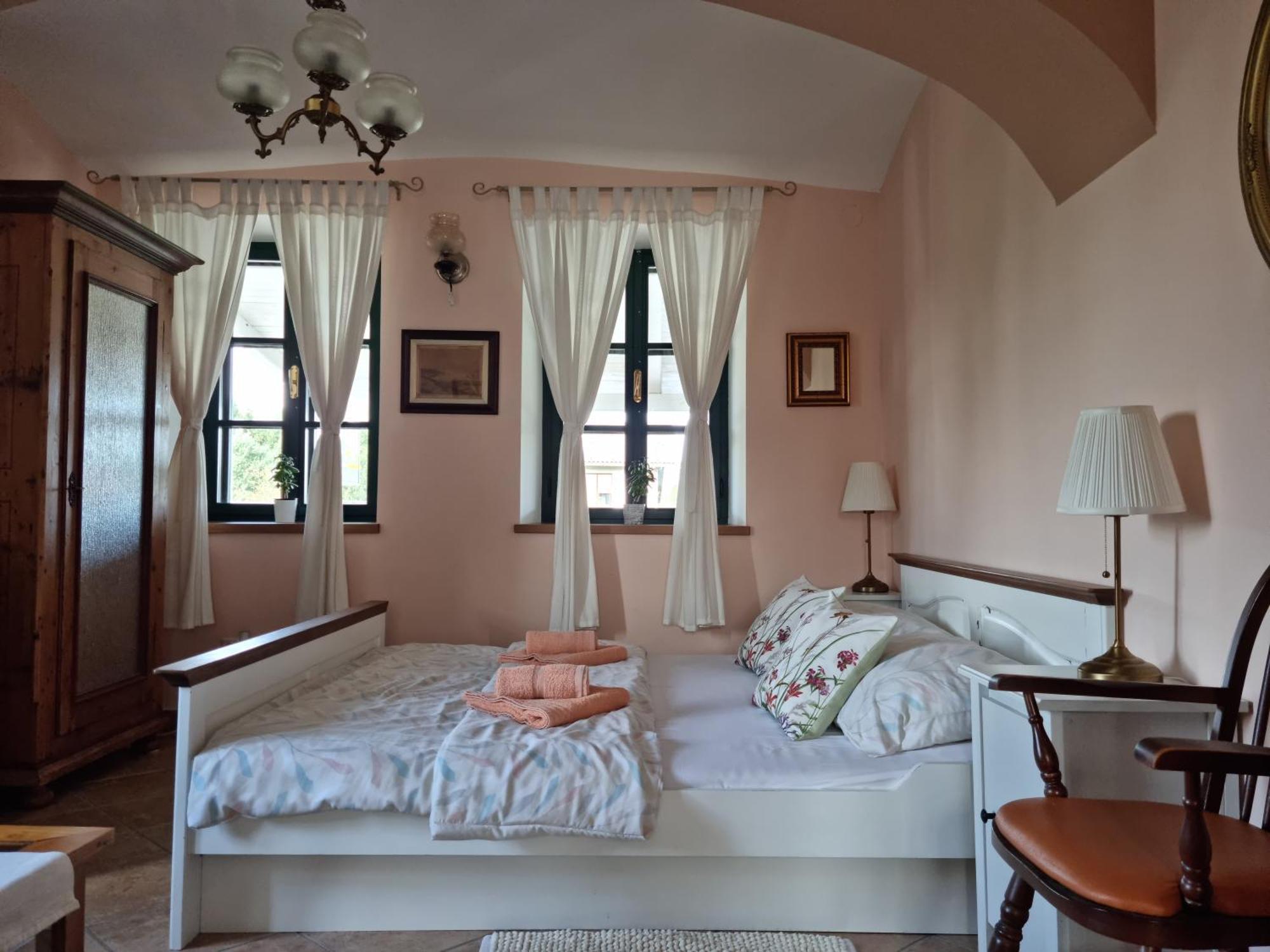 Taverna 1860 Rooms & Apartments Donja Zelina 外观 照片