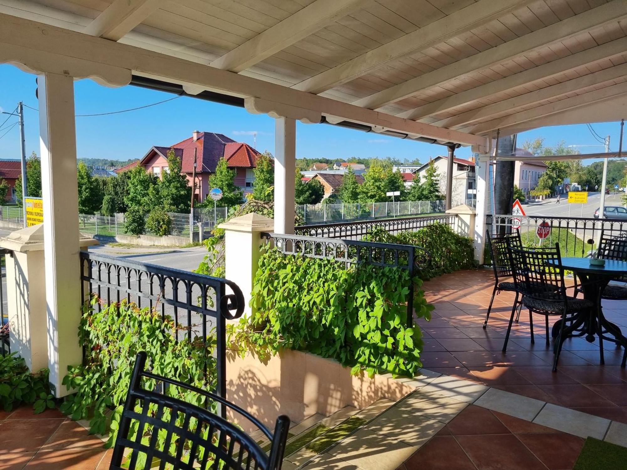 Taverna 1860 Rooms & Apartments Donja Zelina 外观 照片